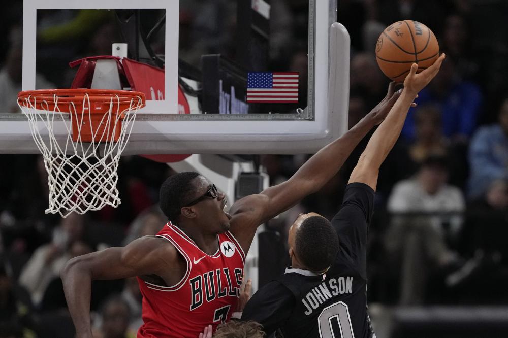 防线冲击时 防线冲击时